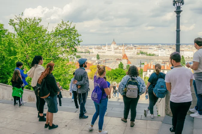 Rundgang durch das Burgviertel (auf Trinkgeldbasis)